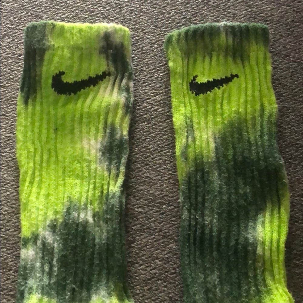 RARE! tie dye Nike crew socks